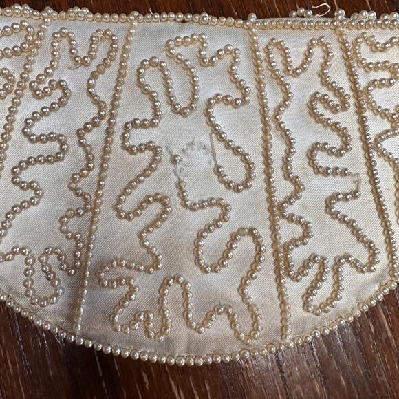 Vintage 50s Beaded Champagne Colored Hand Bag Clutch - Picture 7 of 9